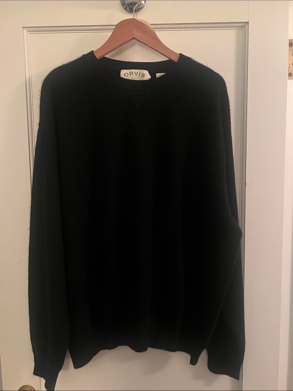 Orvis Black Men's Crewneck Sweater